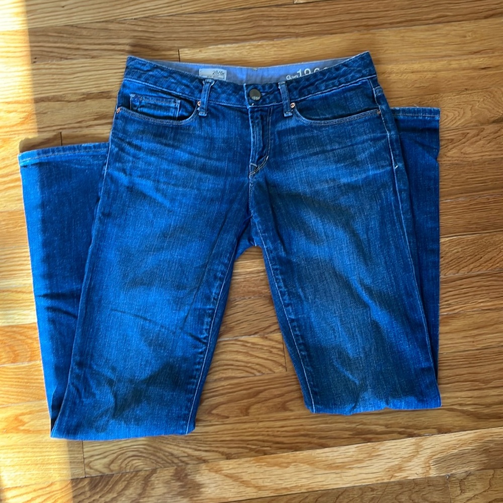 Gap 1969 Sexy Boot Jeans 
Women's Size 6 Regular 
Low cut